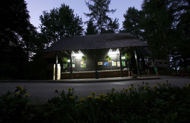 Indian Village Tipi Tent - Photo 2