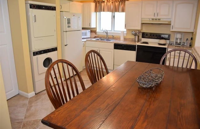 Seven Springs 2 Bedroom Deluxe Condo with Private Deck! by RedAwning - Foto 20