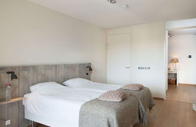 Modern Apartment in The Hague - Photo 9