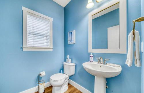 Spacious Dog-Friendly Getaway with Year-Round Pool & Hot Tub - Foto 19