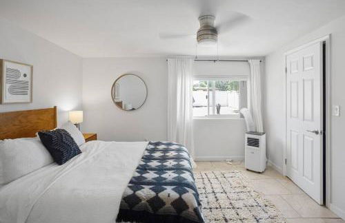 15 min to JT Park Hot Tub Cute Design Full Kitchen - Foto 20