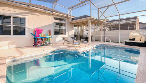 Stylish Retreat with Pool near The Parks - Foto 5