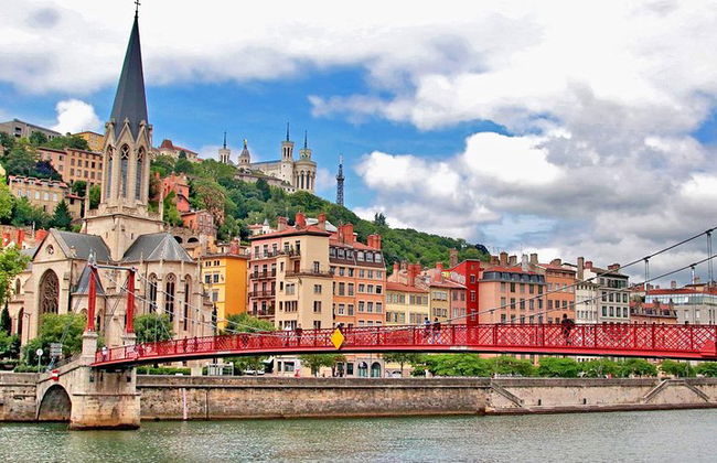 Traslado de llegada: Aeropuerto de Lyon LYS a la ciudad de Lyon en furgoneta de lujo - Foto 4