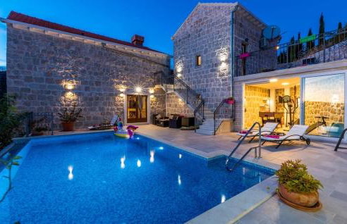 Villa Marija - Photo 1