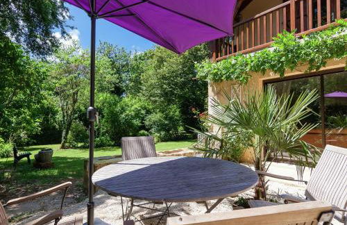 Spacious Farmhouse With Private Heated Pool in a Rustic Garden - Foto 60