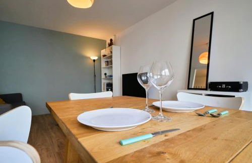 Apartment balconyparking space near train station - Foto 16