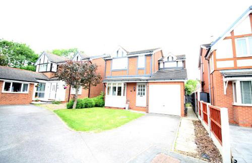 3 Bed Detached - Sleeps 5 - Private Garden & Parking Plus Garage - Quiet Cul De Sac Location - Dog Friendly - Fast Wifi - Close to Motorway Access - Foto 32