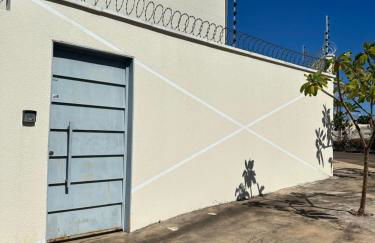 Casa Davisis 2 - Parada Jalapão, Prox Rodoviária, Aeroporto e Faculdades - Foto 3