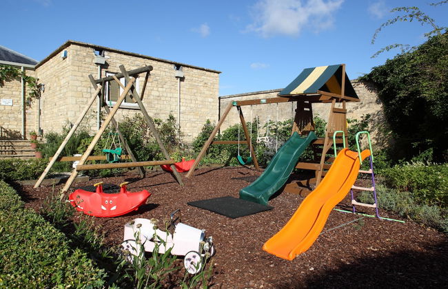 Aintree Cottage - Photo 11