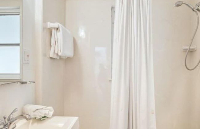 Baywatch Cottage 2 Bedroom Home by RedAwning - Foto 11