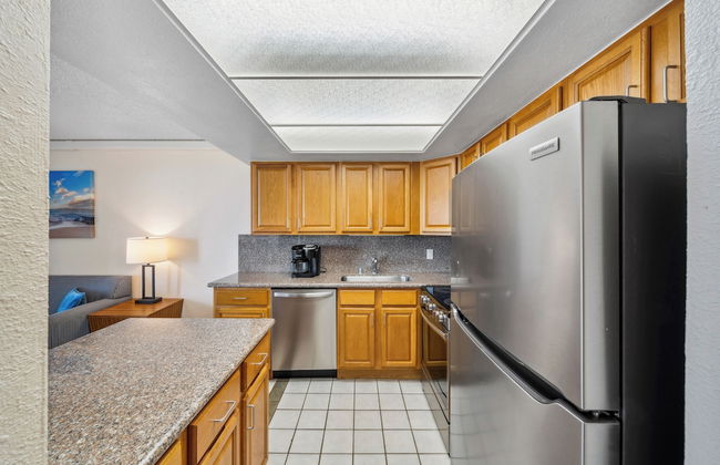 Maui Schooner Resort - Photo 11