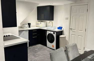 Modern 2 Bedroom Apt Derby City - Foto 20