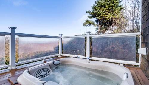 Oceanfront Moclips Escape with Deck and Beach Access! - Foto 2