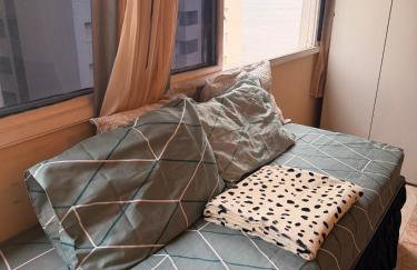 AP frente a praia São Vicente, pé na areia! Bem localizado, Arejado, Promoção! - Foto 10