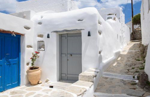 Irida house - Photo 1