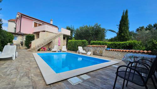 Villa Kate, with a private swimming pool and garden - Foto 4, sunbed