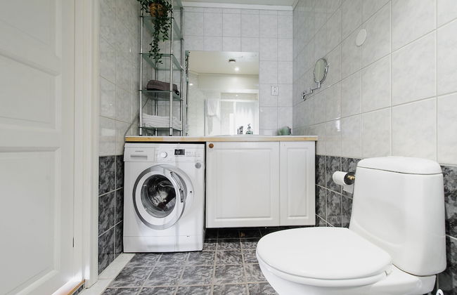 Penthouse Apartment - Photo 18