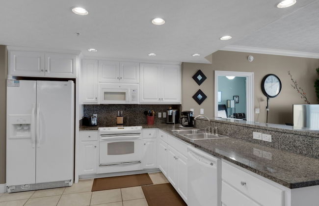 Treasure Island 0602 - Photo 9