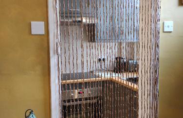 The Cobbles - Central, Parking, Netflix & Woodburner - Photo 5