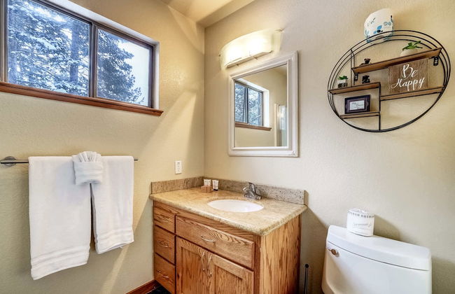 Cold Creek Chalet - Hot tub & Movie Room - Foto 19