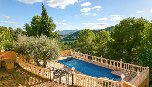 Awesome Home In Oliva With Private Swimming Pool, Can Be Inside Or Outside - Photo 2