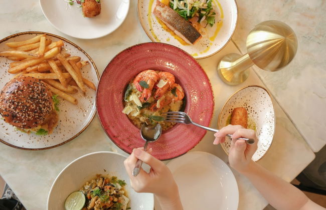 Ami Suites - Photo 53