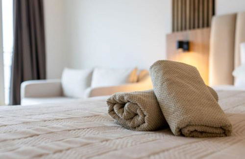 Modern Kudamm Luxury Home with 2 kitches - Foto 15