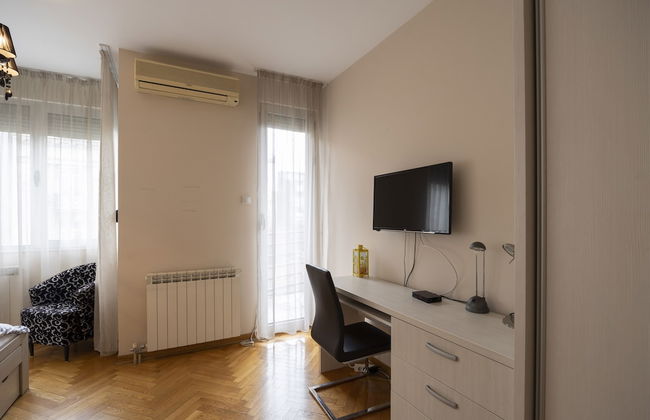 Belgrade Center Apartment Lux II - Photo 2