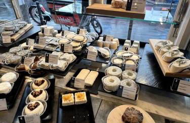 Tour Eiffel - Studio vue imprenable au-dessus des toits, balcon - Foto 2