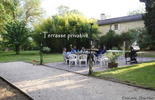 Villa spacieuse à Crastes avec piscine privée et vue montagne - Photo 30