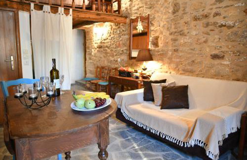 Stone house - Photo 27