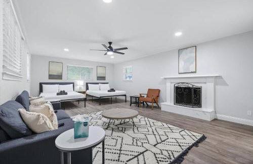 5BD Modern Farmhouse Retreat Sleeps 12 - Photo 34