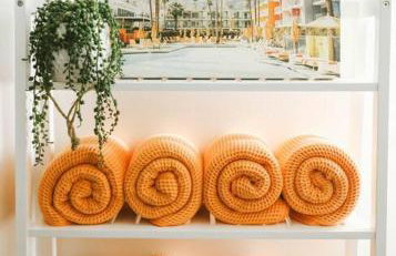 Vibrant Forest Retreat - Game Room, Spa, Fire Pit - Sleeps10 - Foto 52