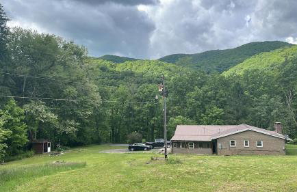 CampRV Lookout Studio Apartment Peaceful Scenic Escape - Foto 1