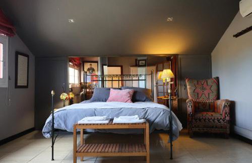 El Cedre Blau Vivienda con piscina en Granollers - Foto 45