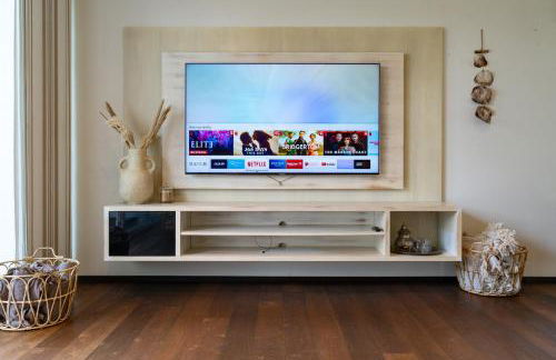 Villa Madrugada, beachside villa in Costabella - Photo 19