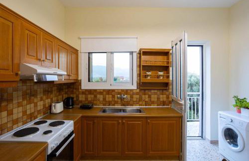 Valira Stathmos Home, Rustic Charm Cottage w Views - Foto 14