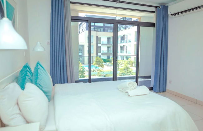 Embassy Gardens Premier Suites - Photo 52