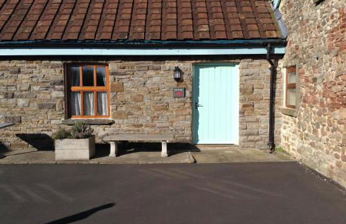 Tyncellar Farm Holiday Cottages - Photo 10