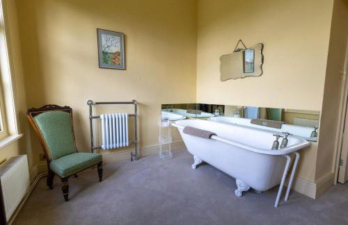 Belvoir Lodge - Sleeps 18 - Belvoir Castle - Photo 29