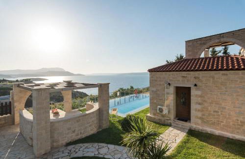 Hectoras Villa in Plaka BY APOKORONAS-VILLAS - Photo 8