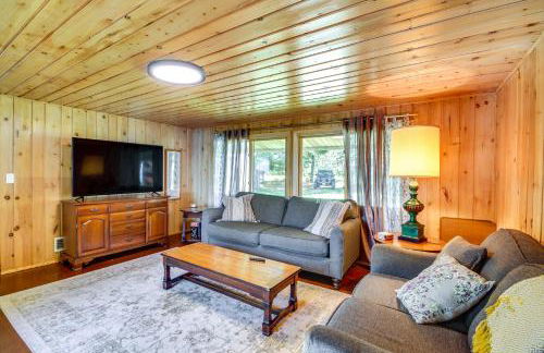 Lakefront Minnesota Escape with Fire Pit and Boat Dock - Photo 3