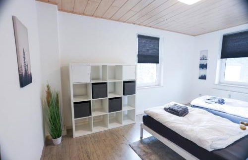 Preiswerte Apartments für Monteure, WLAN, Smart-TV & kostenfreie Parkplätze - Foto 5