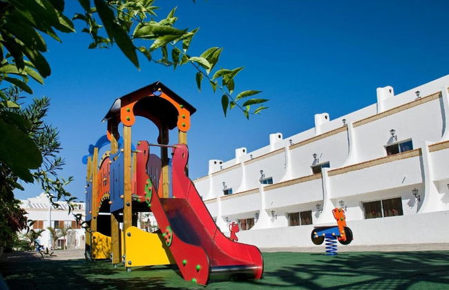 Apartamentos Pirámides - Photo 58