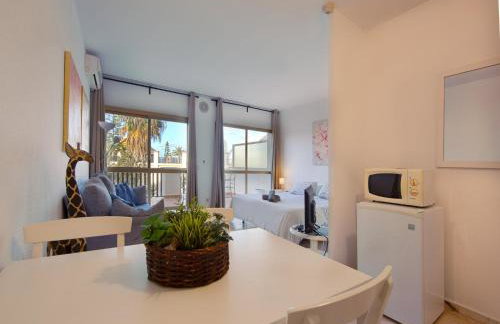 Studio in Marbella With Beachfront Pool - Foto 30