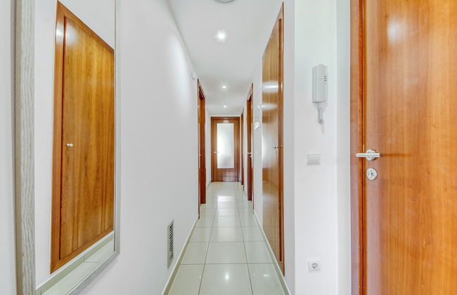 Apartment in Roses Near Sandy Beach - Photo 28