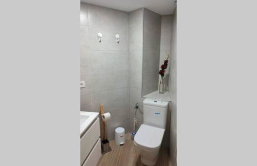 MUY CÉNTRICO, A 8 MIN DEL AVE ANDANDO, REFORMADO. - Foto 30