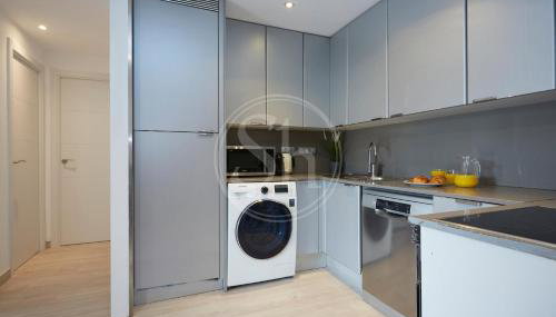 Bright Barcelona Apartment Near Glòries - Foto 4
