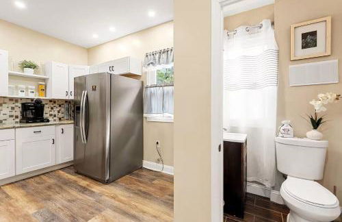 15min to Lincoln Ecuador vs Ivory Coast, Sleeps 12 - Foto 21