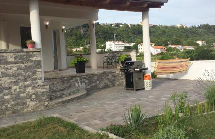 Nina Villa - Foto 44